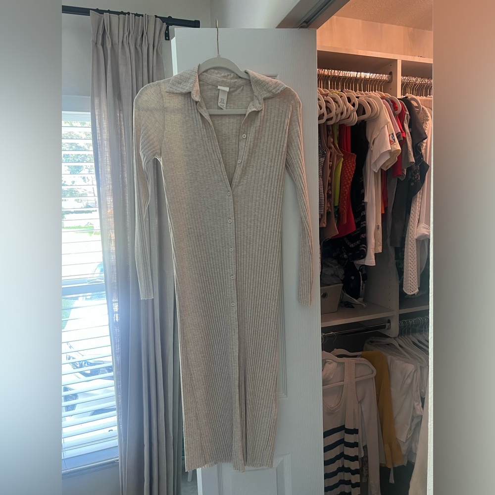 H&M Long Sleeve Button Down Maxi Dress